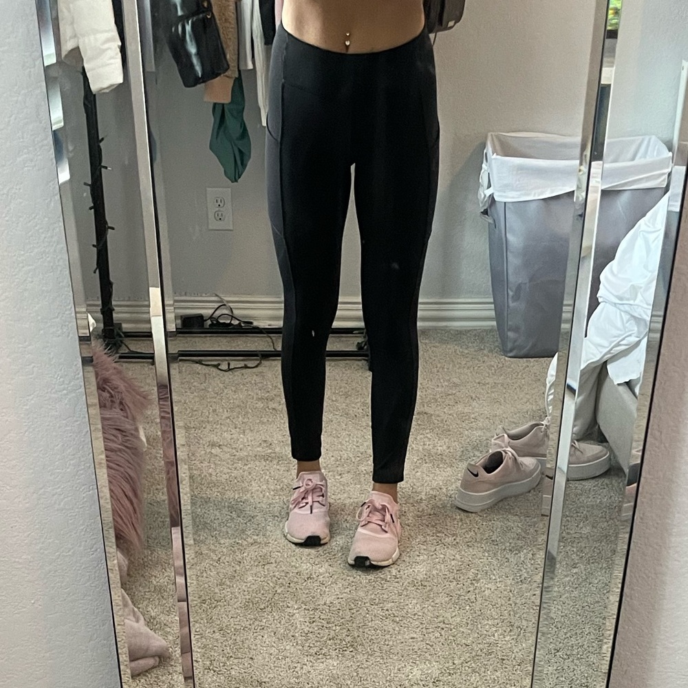 Lululemon Wunder Under Tight 25” Size 4
